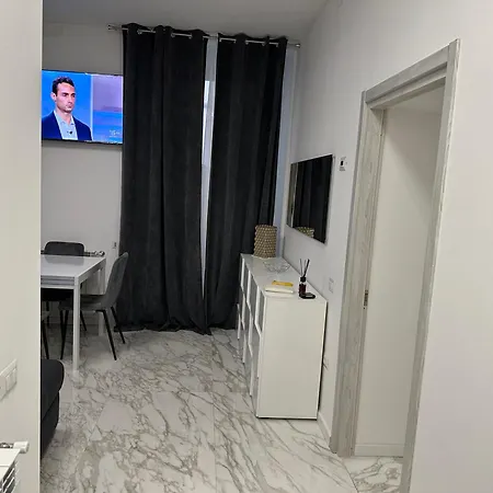 Casa Vacanza Nino Apartment *