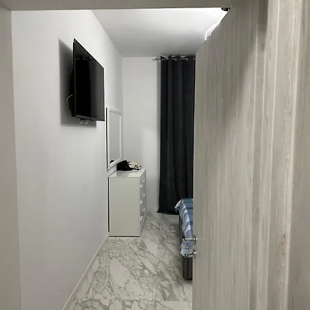 Casa Vacanza Nino Apartment